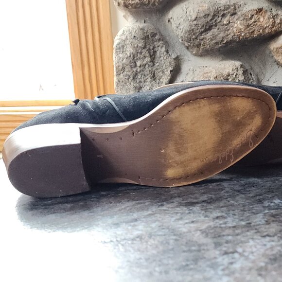 Sam Edelman Black Suede Petty Ankle Bootie Size 8M - Picture 9 of 14